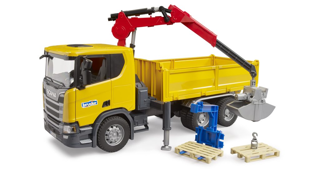 Scania Super 560R construction site truck with crane and 2 pallets — Bruder 03551