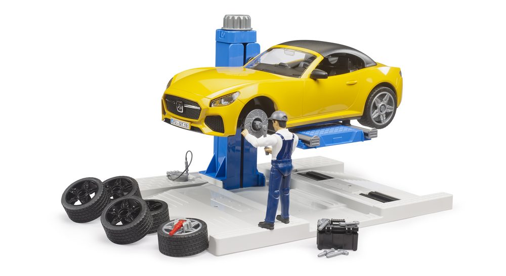 bworld Car Service Centre + BRUDER Roadster — Bruder 62112